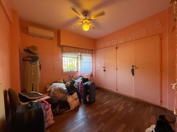 Depto 4 amb en venta c/cochera en Gerli