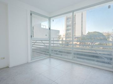 VENTA 2 AMB C/COCHERA A ESTRENAR SAN MARTIN CENTRO