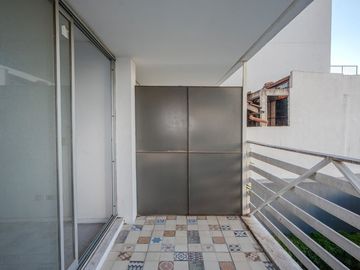 VENTA 2 AMB C/COCHERA A ESTRENAR SAN MARTIN CENTRO