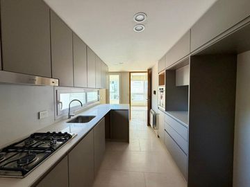 VENTA EXCLUSIVO PISO EN ZAPIOLA 222- 3 DORMITORIOS