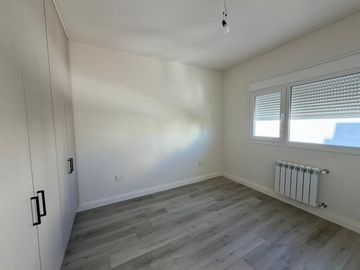 VENTA EXCLUSIVO PISO EN ZAPIOLA 222- 3 DORMITORIOS