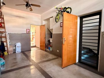 VENTA PH 3 AMB CON COCHERA Y PATIO VILLA URQUIZA