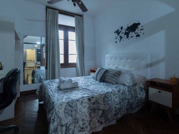 Venta, monoambiente frente, Av. Corrientes