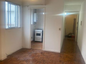 VENTA Dpto 2 Amb- MATADEROS-Alberdi 5700