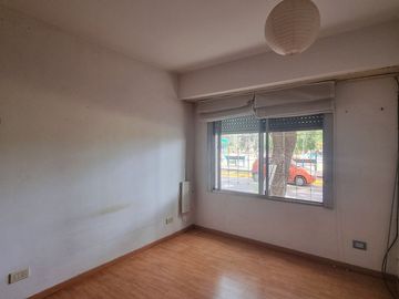 VENTA PH 3 AMBIENTES BERNAL APTO CREDITO FRENTE