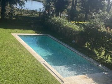 casa moderna hormigon con increible vistas