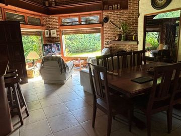 CASA QUINTA DE CATEGORIA 