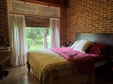 CASA QUINTA DE CATEGORIA 