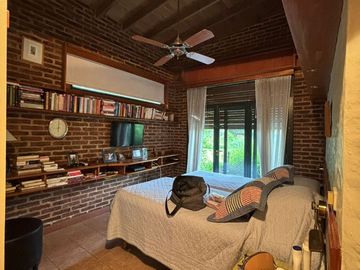 CASA QUINTA DE CATEGORIA 