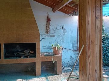 Casa + depto + local comercial Centro Cutral Co