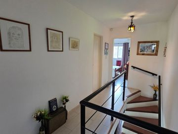 VENTA PH 4 AMBIENTES COCHERA PATIO PILAR CENTRO