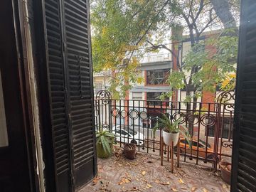 VENTA CASA 9 AMBIENTES HISTORICA - FLORESTA