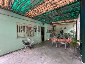 VENTA CASA 3 AMB VILLA LUZURIAGA / DEPOSITO