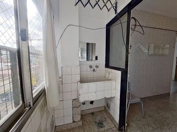 VENTA SEMIPISO 4AMB BELGRANO BALCON FRENTE AL ESTE