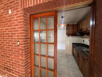 VENTA CASA 4 AMB CIUDAD EVITA PILETA APT CREDITO