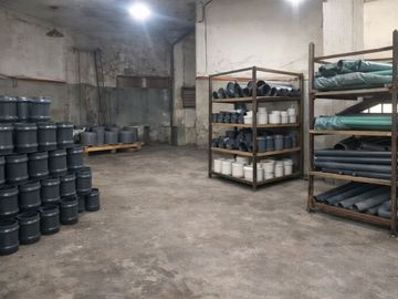 VENTA  GALPON EN CASEROS BIEN UBICADO FINANCIACION