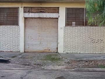 VENTA  GALPON EN CASEROS BIEN UBICADO FINANCIACION