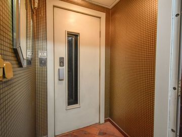 VENTA DE DEPARTAMENTO EN BELGRANO 5 AMBIENTES