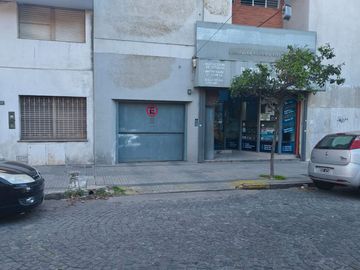 COCHERA EN VENTA LA PLATA 47 Y 1 CUBIERTA