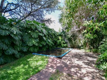 CASA VENTA LA PLATA 3 DORMITORIOS APTO BANCO LOTE