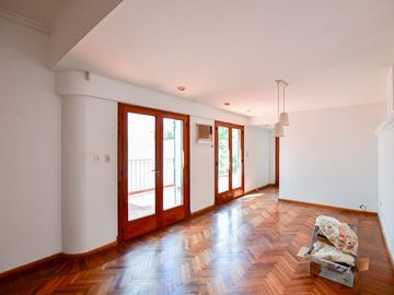CASA VENTA LA PLATA 3 DORMITORIOS APTO BANCO LOTE