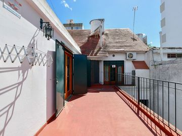 CASA VENTA LA PLATA 3 DORMITORIOS APTO BANCO LOTE