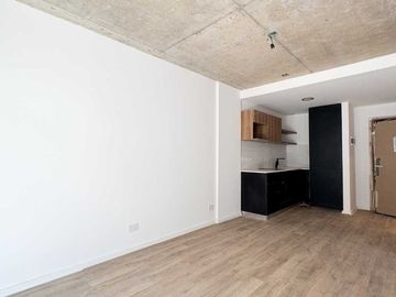 VTA A ESTR MONOAMB C/ BALCON / EXC UBIC EN PALERMO