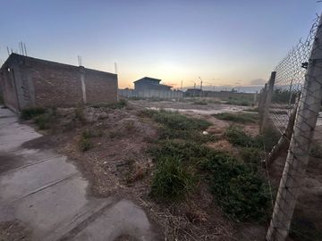 venta terreno barrio 