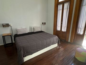 VENTA HOTEL 15 HAB TERRAZA SAN TELMO PERMUTA