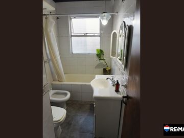 VENTA 3 AMB + DEPENDENCIA 99 m2 V. URQUIZA