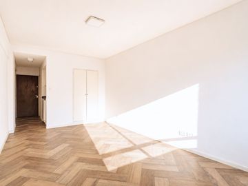 VENTA Monoamb. refacc. apto crédito - Recoleta