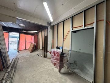 Renta Local Comercial, 351m2, a pie de calle, Avenida Universidad, Coyoacán