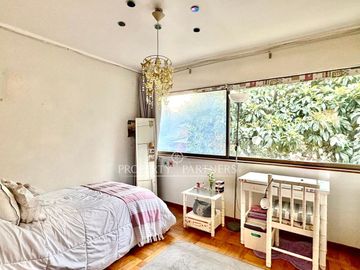 Pedro de Valdivia casa en pasaje interior