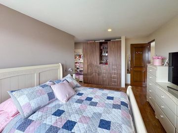 Casa en Venta en Valle de las Fuentes, Calimaya con terreno de 800m2