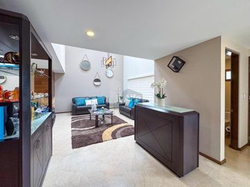 Casa en Venta en Valle de las Fuentes, Calimaya con terreno de 800m2