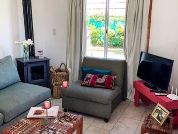 VENTA CUATRO CABAÑAS CON QUINCHO Y PILETA