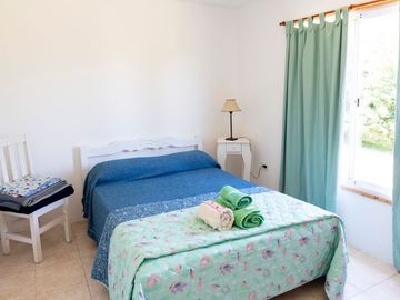 VENTA CUATRO CABAÑAS CON QUINCHO Y PILETA