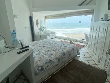 Venta de linda casa en Pulpos frente al mar
