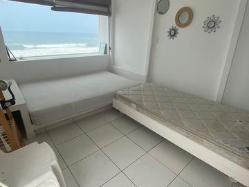 Venta de linda casa en Pulpos frente al mar