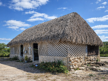 Rancho en Venta con cenotes en excelente zona ganadera del Estado de Yucatán