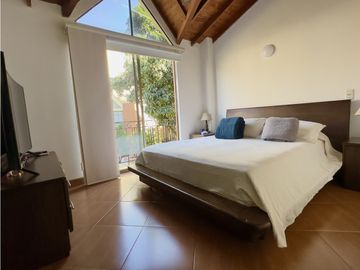 CASA EN VENTA SABANETA SECTOR ASDESILLAS 2 NIVELES
