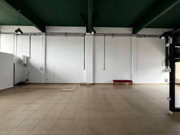 Local en alquiler en Martínez