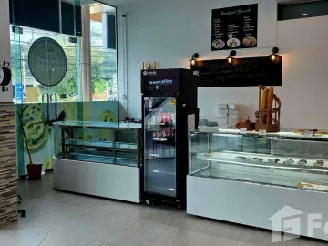 1 Bedroom Retail space for sale at Fully Equipped Commercial Business for Sale in Prime Kamala