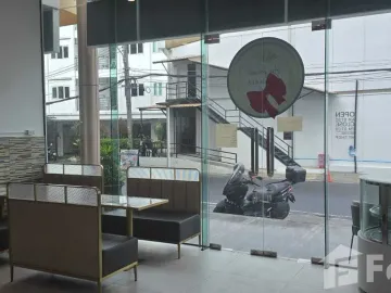 1 Bedroom Retail space for sale at Fully Equipped Commercial Business for Sale in Prime Kamala