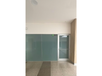 VENDO O ALQUILO CONSULTORIOS BRISAS DEL GOLF EN SIGNATURE PLAZA