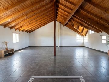 VENTA PH DE 4 AMBIENTES EN MUNRO -  ENTRADA INDEP