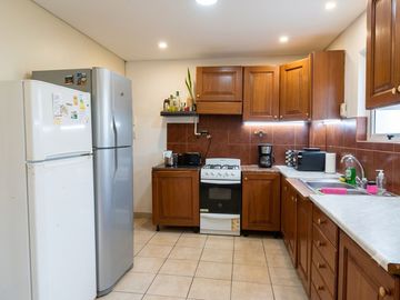 VENTA PH DE 4 AMBIENTES EN MUNRO -  ENTRADA INDEP
