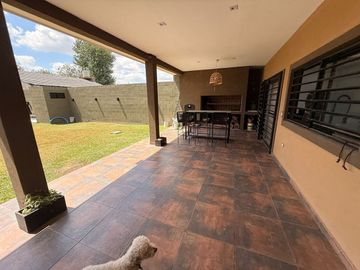 CASA 5 AMBIENTES PILETA COCHERA GENERAL RODRÍGUEZ