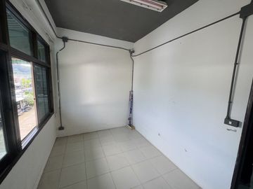 1 Bedroom Shophouse for sale in Ratsada, Phuket