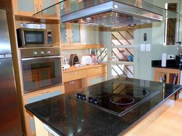 Casa 4 amb c/dependencia, jardín, pileta y cochera